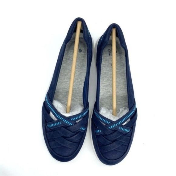 Clarks Cloudsteppers Adella Poppy Slip On Shoes Woven Sneakers New - Picture 8 of 14